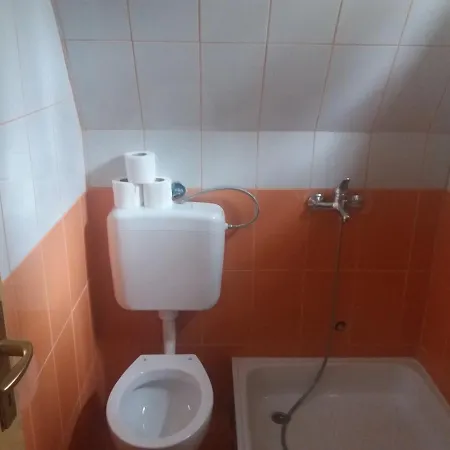 Gerendaház Bungalovi U Omladinskom Kampu *